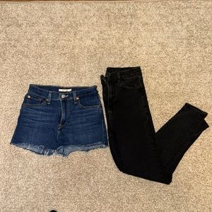Levi woman’s shorts + free gift (USED)